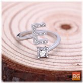 26 Letter English Ring with Copper-plated White Gold Rhinestone