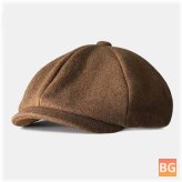 Daily casual hat with a warm British style
