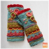 Knit Gloves for the Warm Season