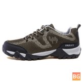 Outdoor Athletic Shoes with Breathable Materials