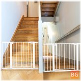 Kingso Baby Gate - Large Pet Gate with Swing Door for Doorway Stairs