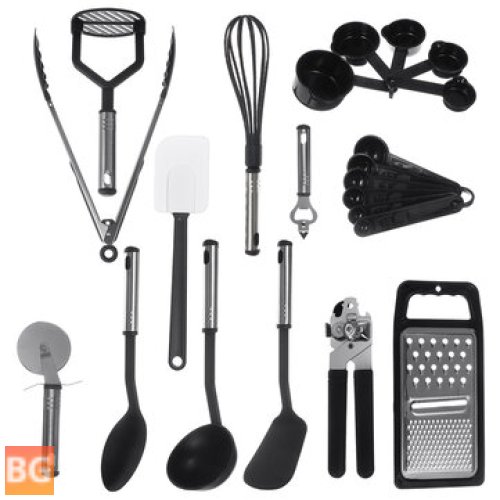 Kitchen Cookware with Stainless Steel Blades and Utensils