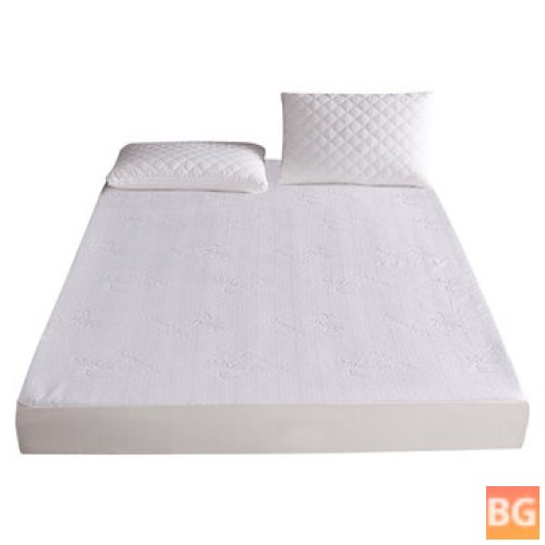 Bamboo Mattress Protector Cover - Hypoallergenic