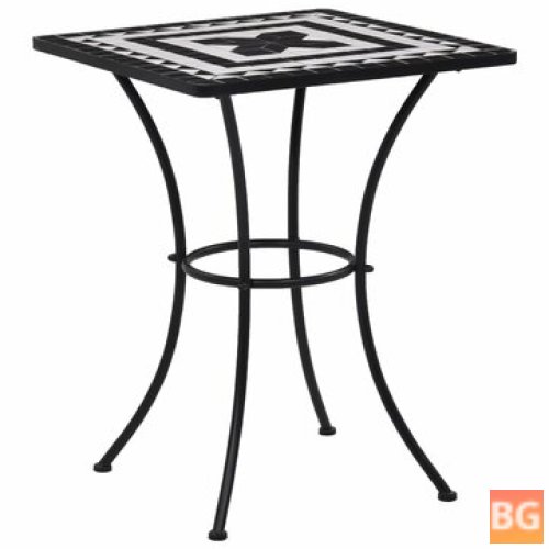 Table with Black and White Design