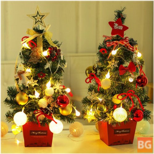 Golden and Red Christmas Tree Set - Desktop