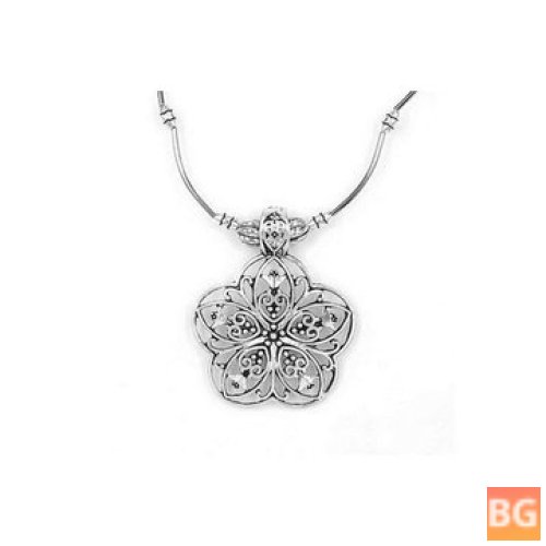 Tibetan Hollow Flower Pendant Necklace - Silver