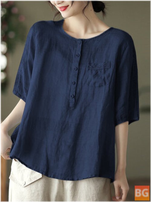 Short Sleeve Blouse with a Solid Button Pocket