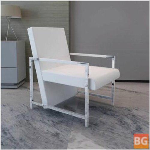 Armchair with chrome legs and white leather