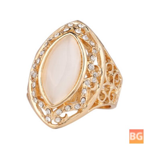 Women's Finger Rings with Hollow Oval Geometric Stones